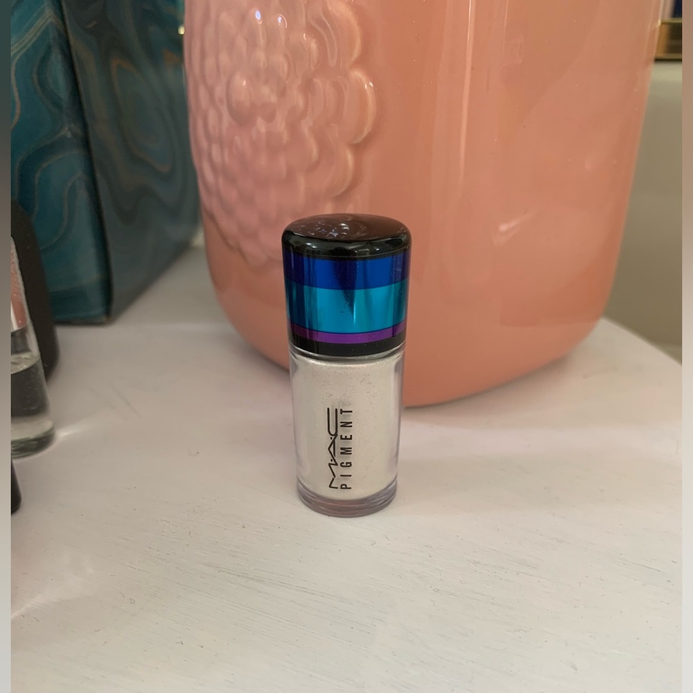 Mac Pigment